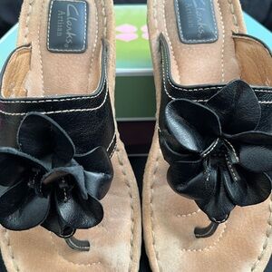 Clarks Black and Tan Floral Sandals